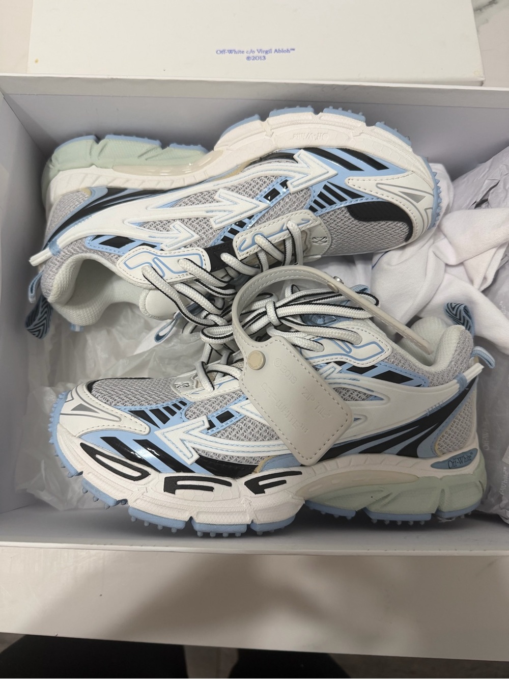 Off-White White, Light Blue & Black Trail-Inspired Sneakers - Picture 2 of 10